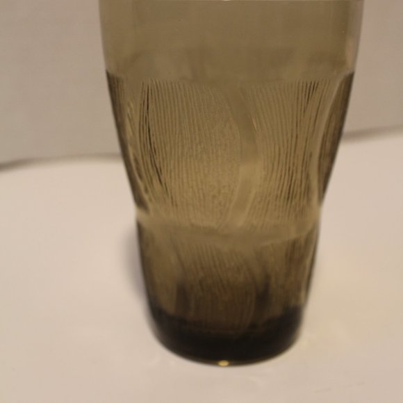 Smoked glass Pitcher and 6 glasses - Picture 5 of 8